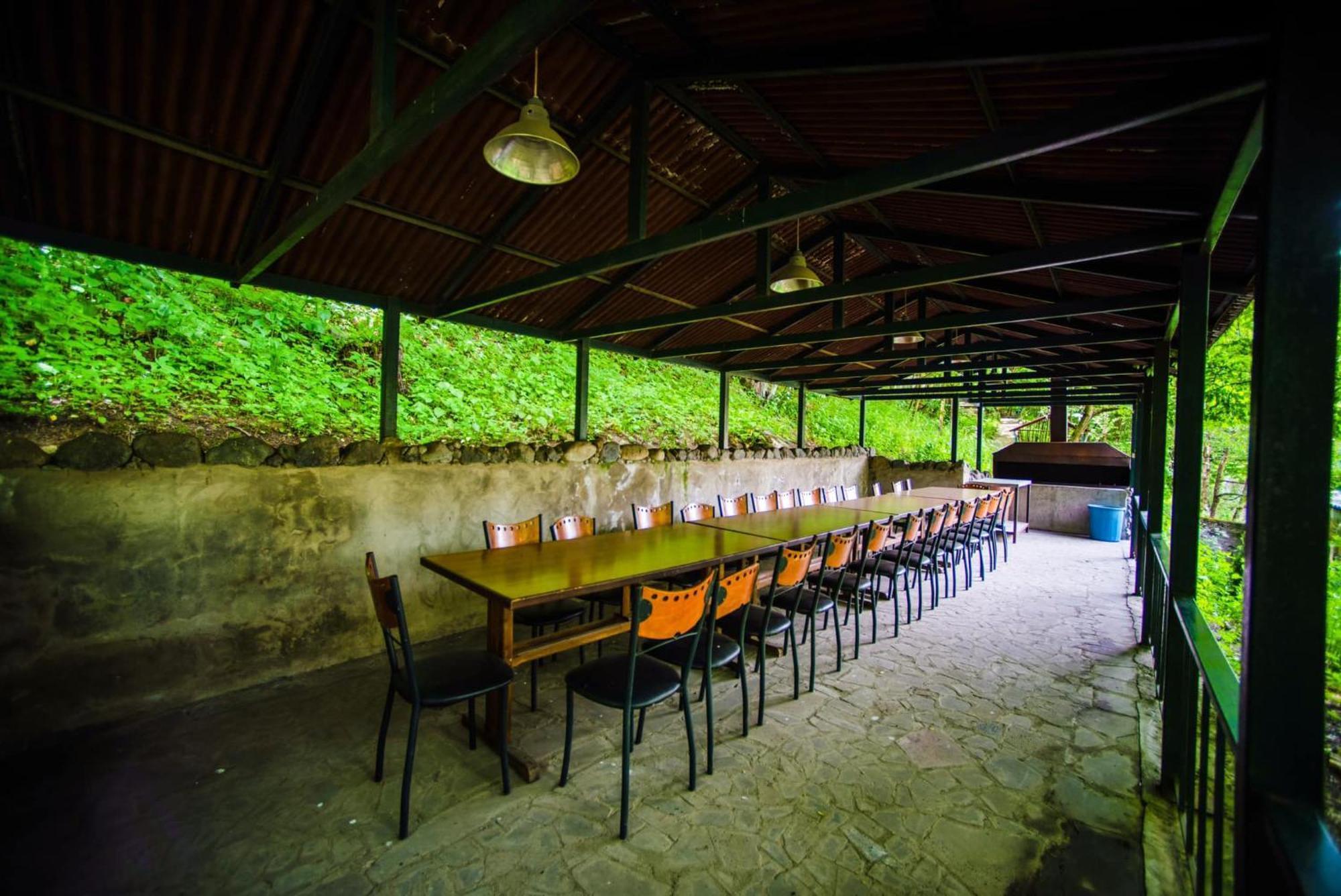 Haghartsin Hotel And Restaurant ディリジャン エクステリア 写真